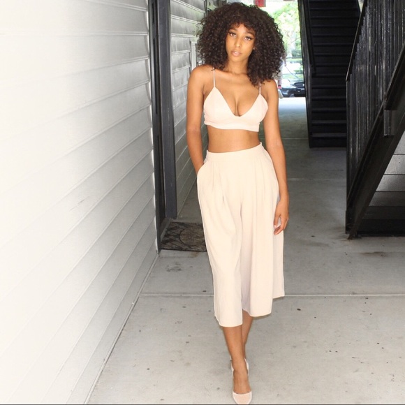 Fancy Pants - Picture 3 of 3